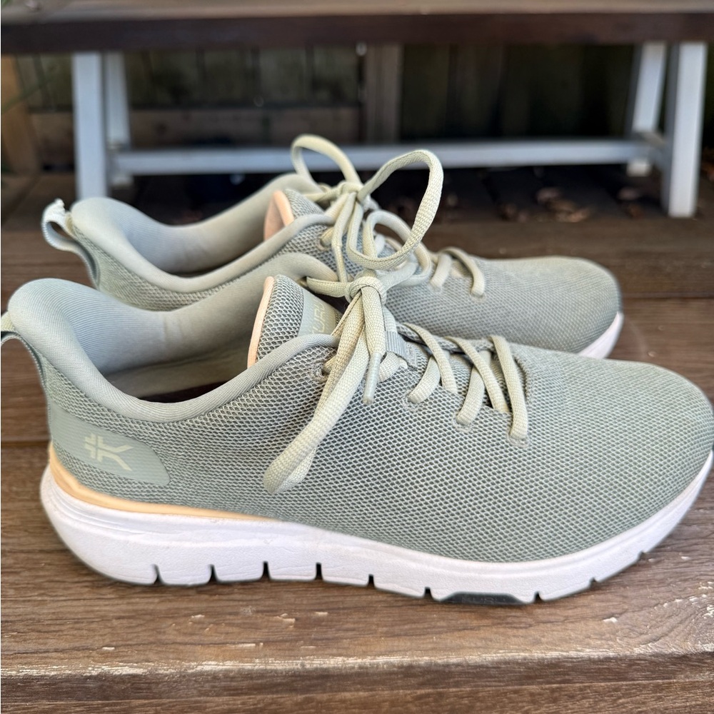 KURU Women's Sneakers - size 8.5